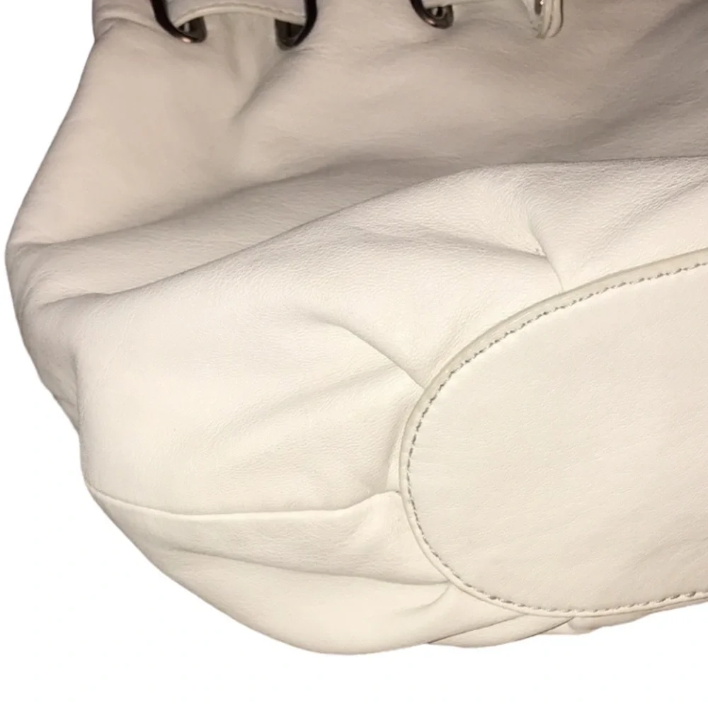 𝅺Cole Haan white ultra soft leather bucket handbag silver hardware
